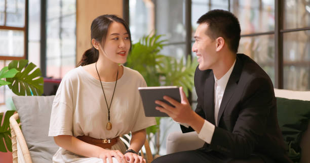 Kinh nghiệm tránh phí ẩn và phạt chậm khi vay tiêu dùng trả góp